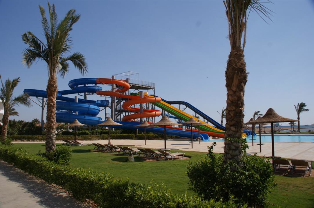 Jeden z aquaparków JAZ Aquamarine Resort