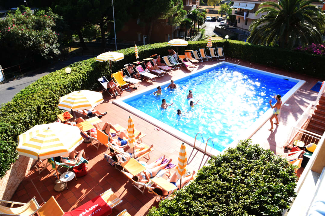 Pool Residence Orchidea