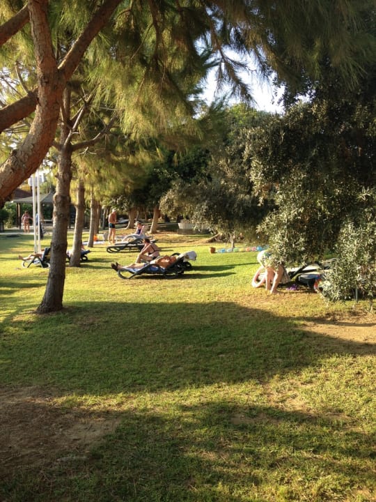 Gartenanlage Sunis Kumköy Beach Resort Hotel & Spa