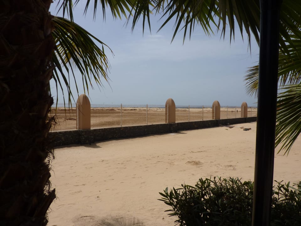 Blick vom Hotelgelände in die Dünen Hotel Riu Funana