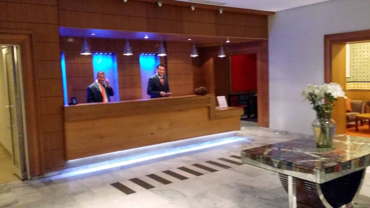 Rezeption The Orangers Beach Resort and Bungalows