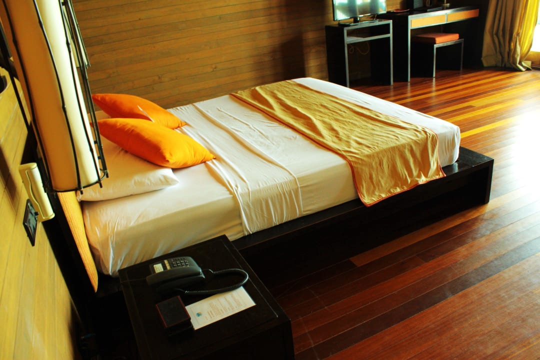 In der jacuzzi water villa Meeru Maldives Resort Island