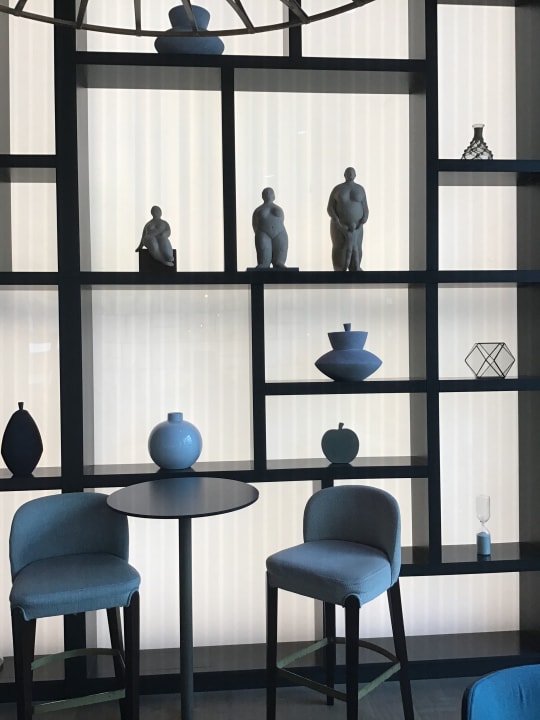 Gastro Acanthus Cennet Barut Collection