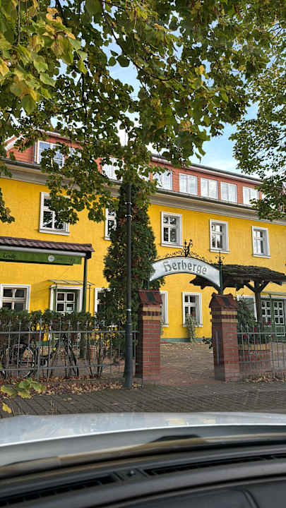 Außenansicht Landgasthof zur Krummen Linde