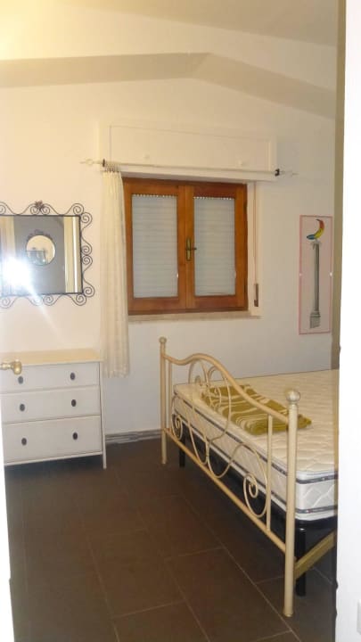 Cala Liberotto Haus 555 - Schlafzimmer Sardafit Nr. 555a - Surfer's Traumhaus an zwei Sandstränden