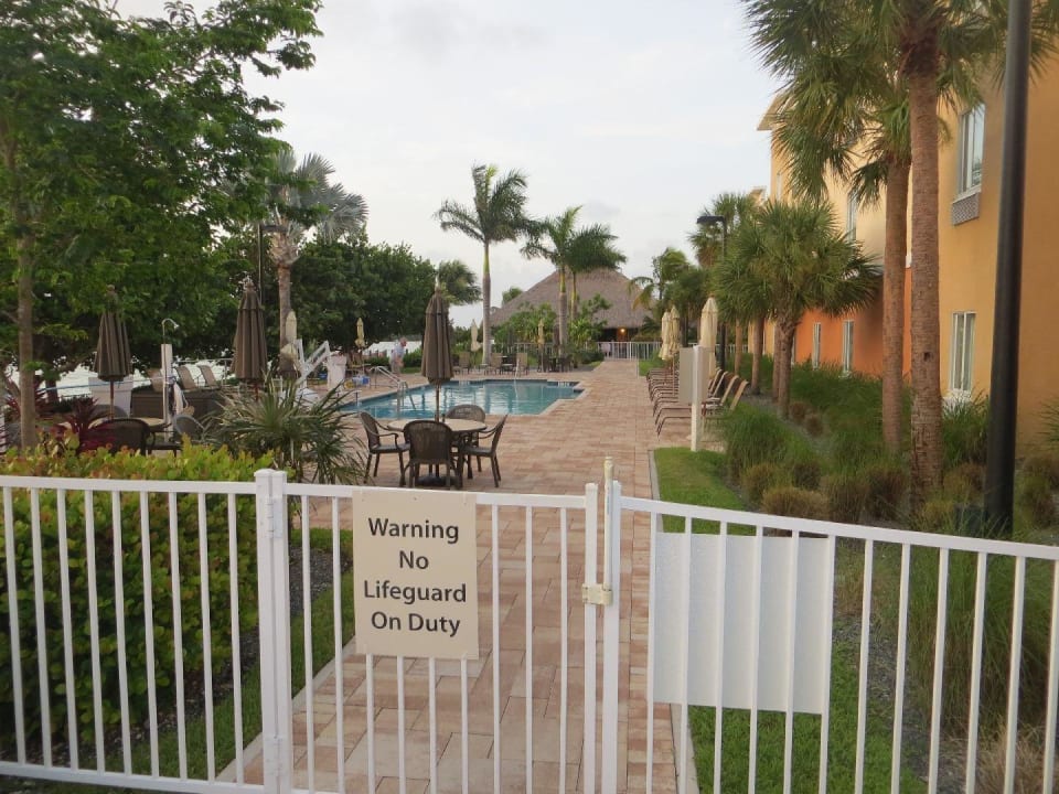 Selbsterklärend Hotel Holiday Inn Express & Suites Marathon