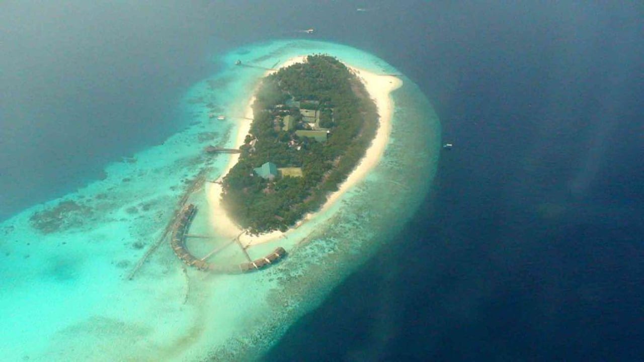Insel Luftaufnahme Reethi Beach Resort