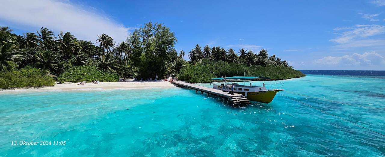 Strand Embudu Village