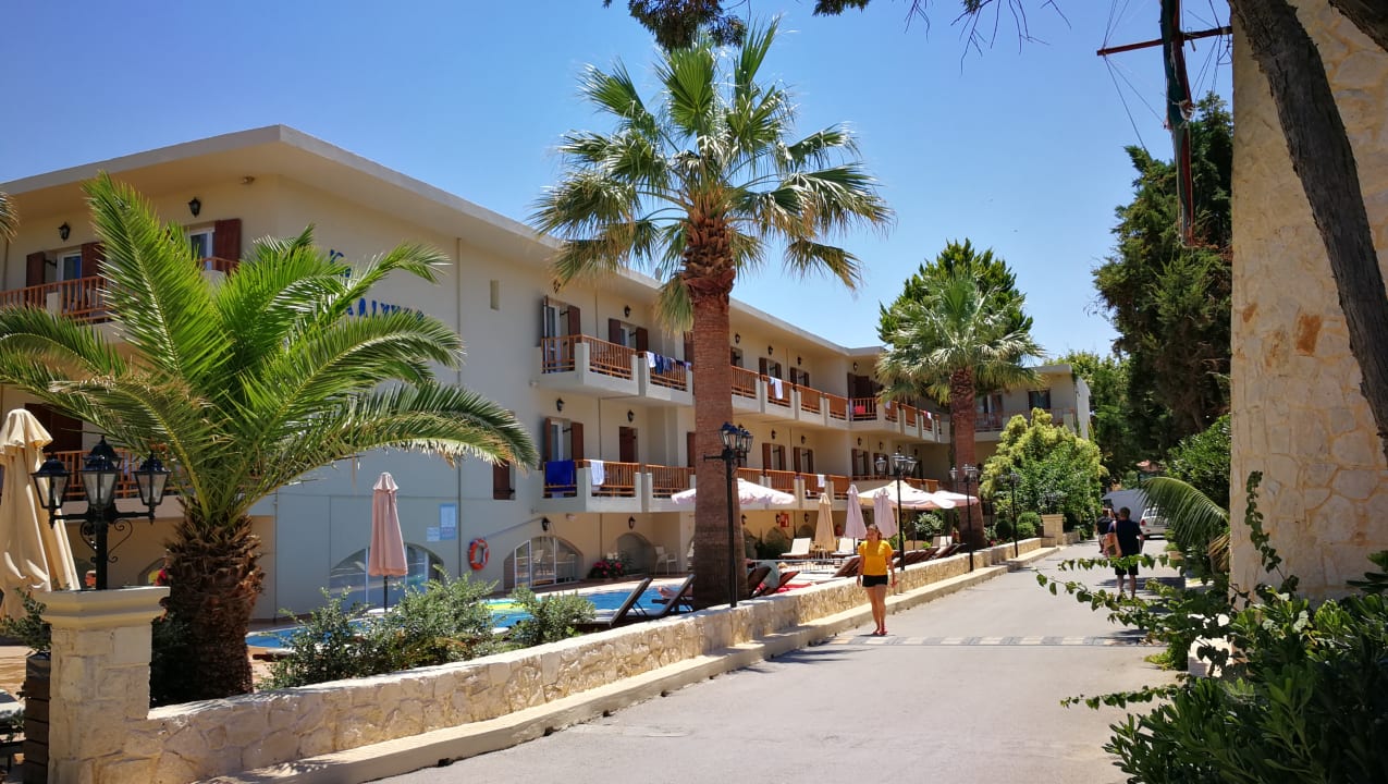 Außenansicht Kalyves Beach Hotel