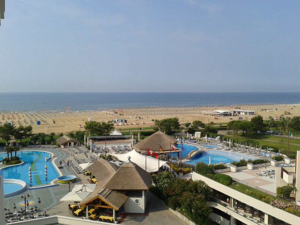 Blick vom Balkon Aparthotel Holiday