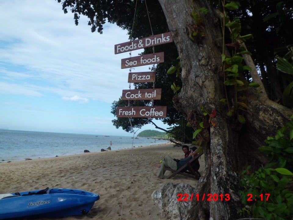 Stand bei Ebbe Koh Jum Ocean Beach Resort