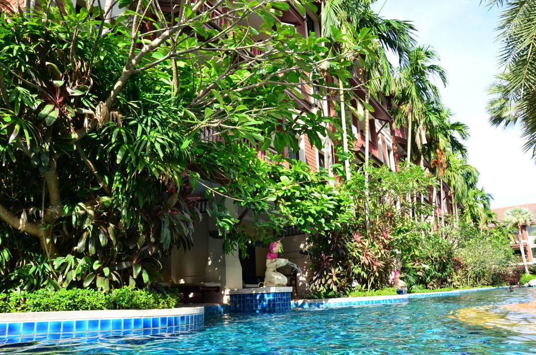 Poolanlage Kata Palm Resort & Spa