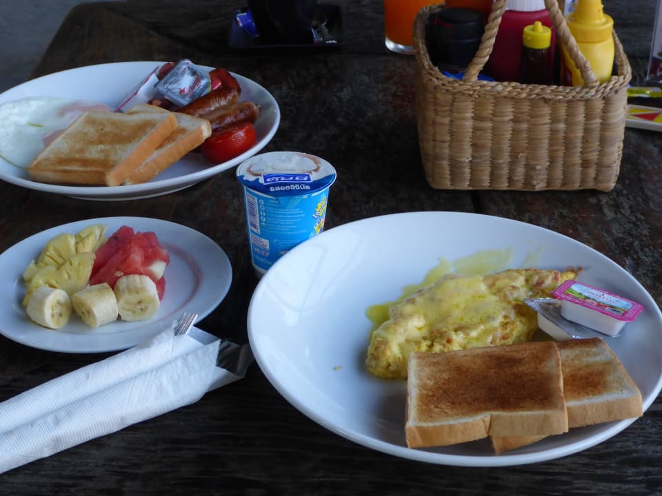 Frühstück Hotel Lanta Castaway Resort