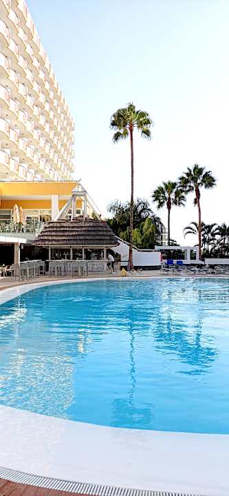 Pool allsun Hotel Lucana