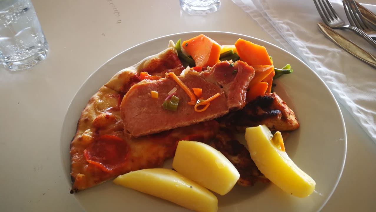 Gastro Hotel Viva Dominicus Beach by Wyndham - All Inclusive Resort