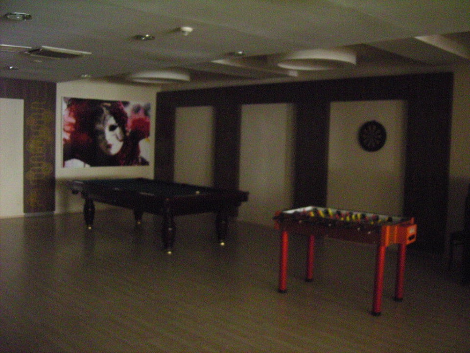 Biliard & Kicker La Vita's Hotel