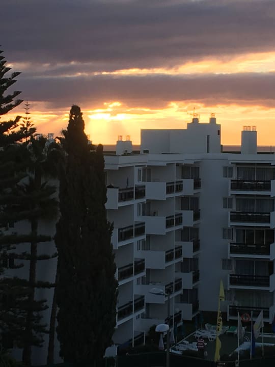 Sonnenuntergang  alltoura Club Hotel Akeah Broncemar