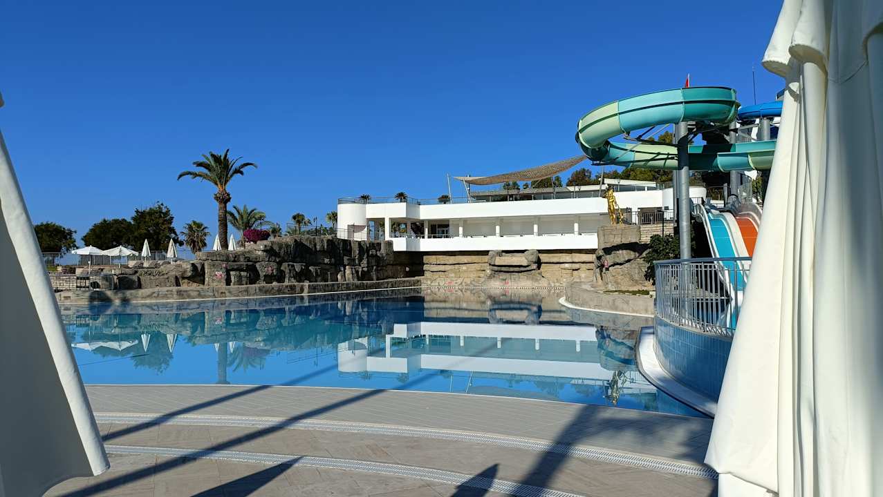 Pool Monachus Family Resort Sorgun