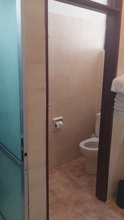 Zimmer Travellers Beach Hotel & Club