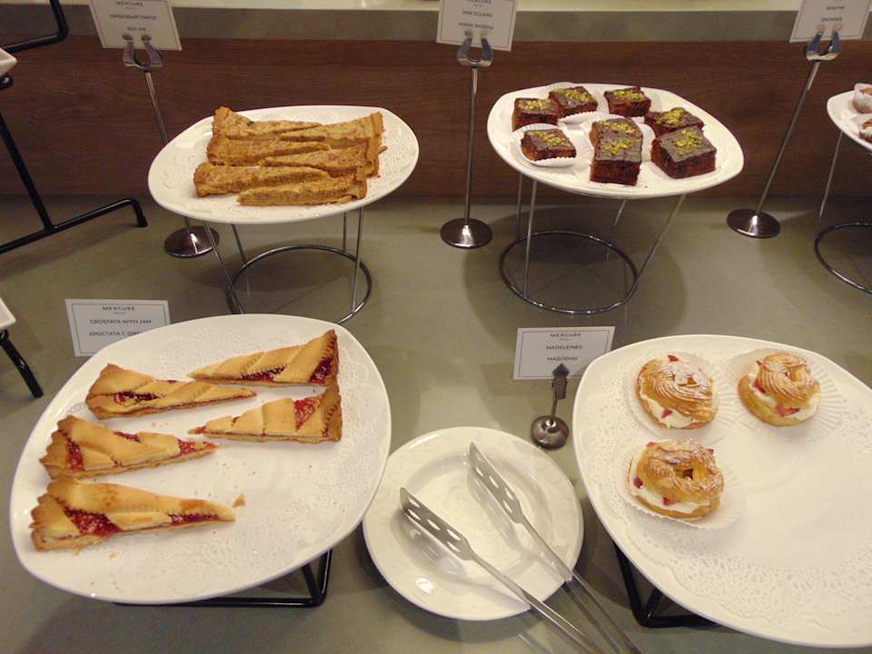 Gastro Mercure Almaty City Center