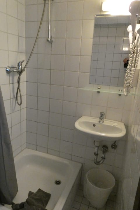 Zimmer Hotel Central