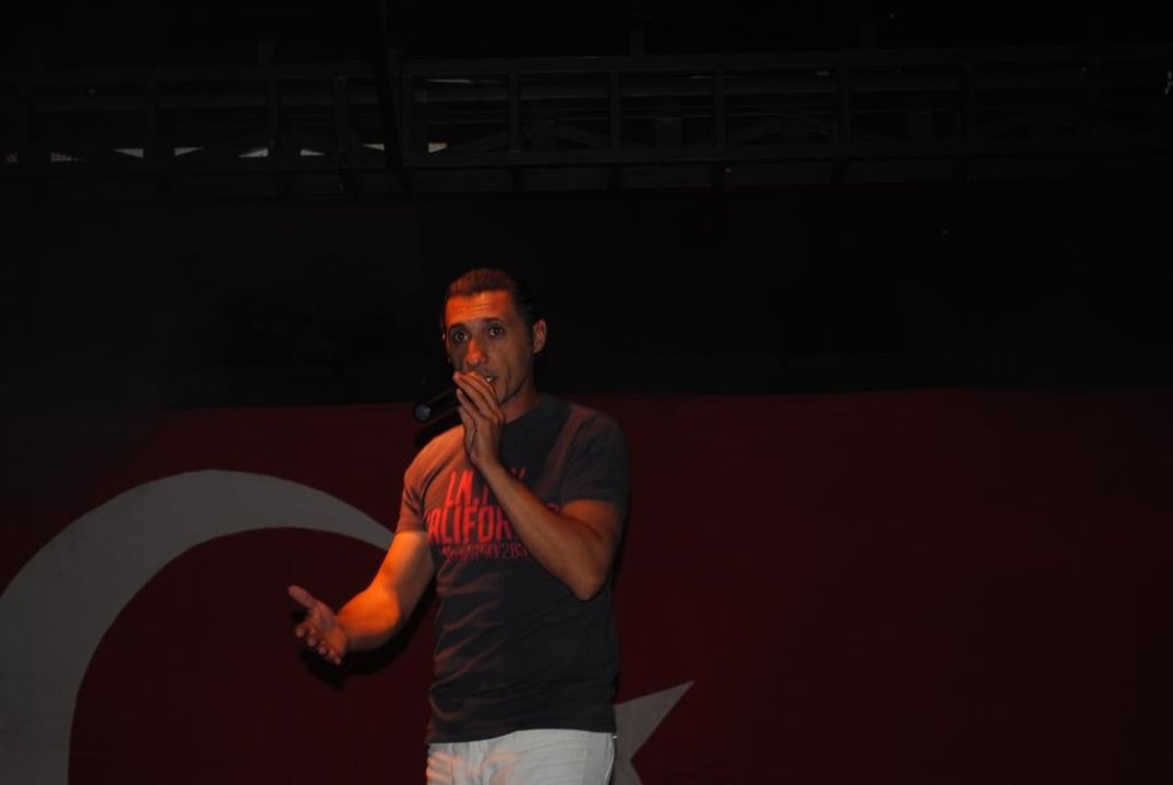 Animations-Chef Can Garden Beach