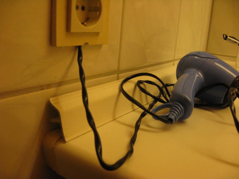 Badezimmer  Zimmer 125 Hotel Strandburg