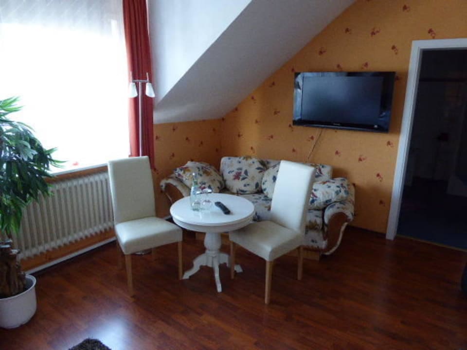 DZ mit TV und Sitzecke Landgasthof Stoffels