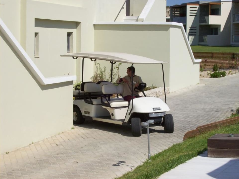 Damit wurde man zum Zimmer gebracht SENTIDO Port Royal Villas & Spa