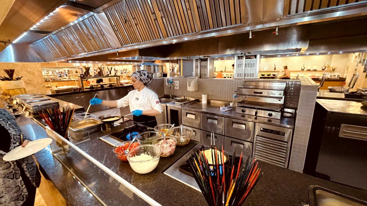 Gastro Royal Wings Hotel