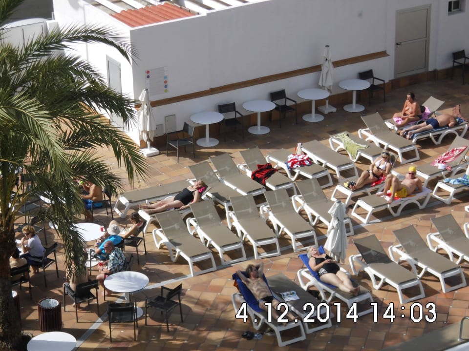 Die zu dich gestelten Liegen alltoura Club Hotel Akeah Broncemar