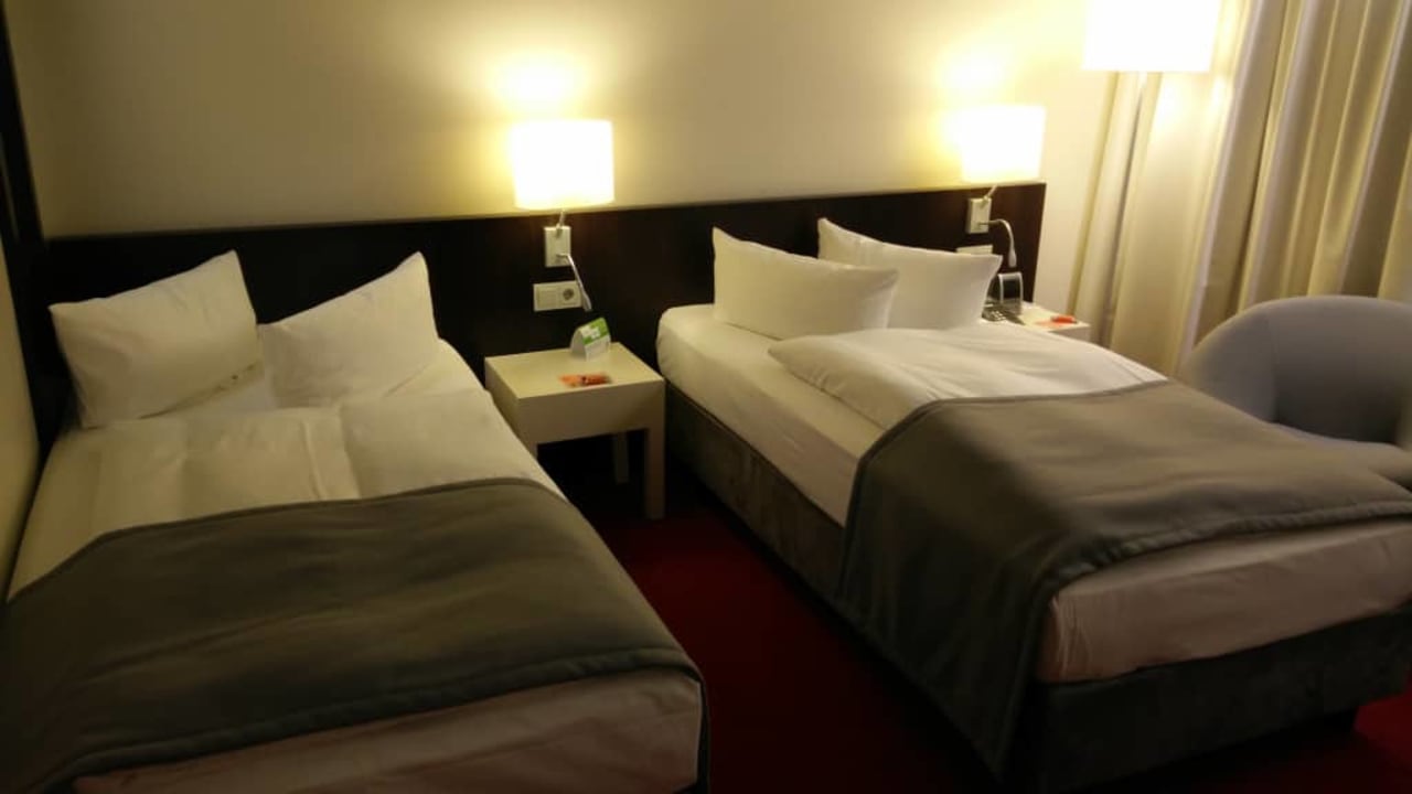 Łóżka Holiday Inn Berlin Airport - Conference Centre