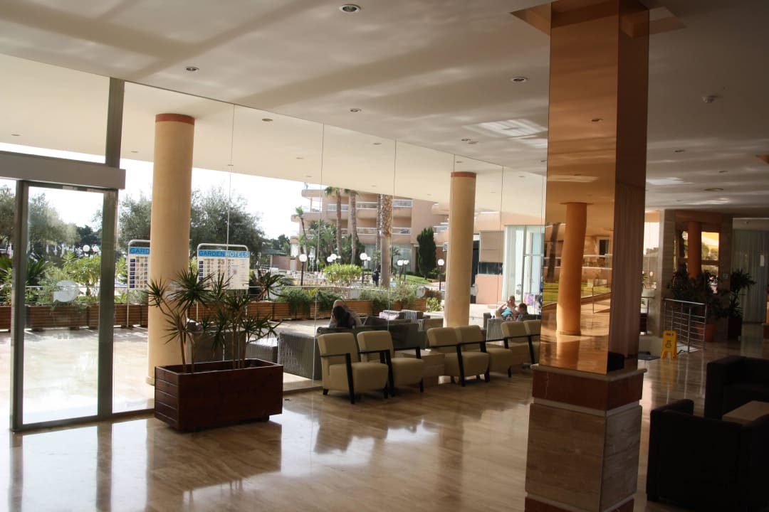 Lobby Hotel Tropic Garden