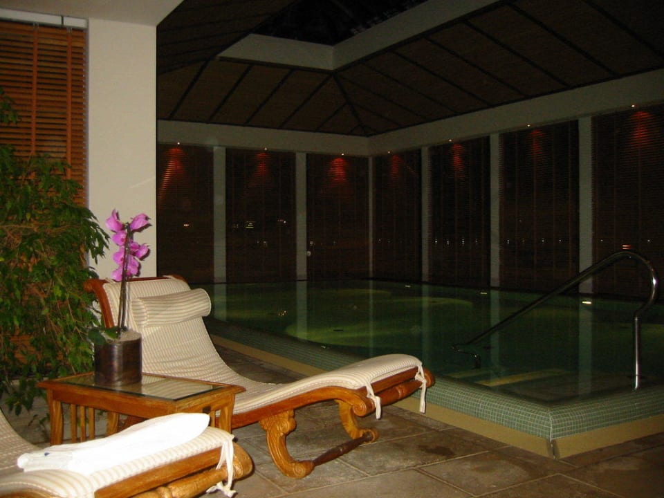 Pool Hotel Stadt Hamburg