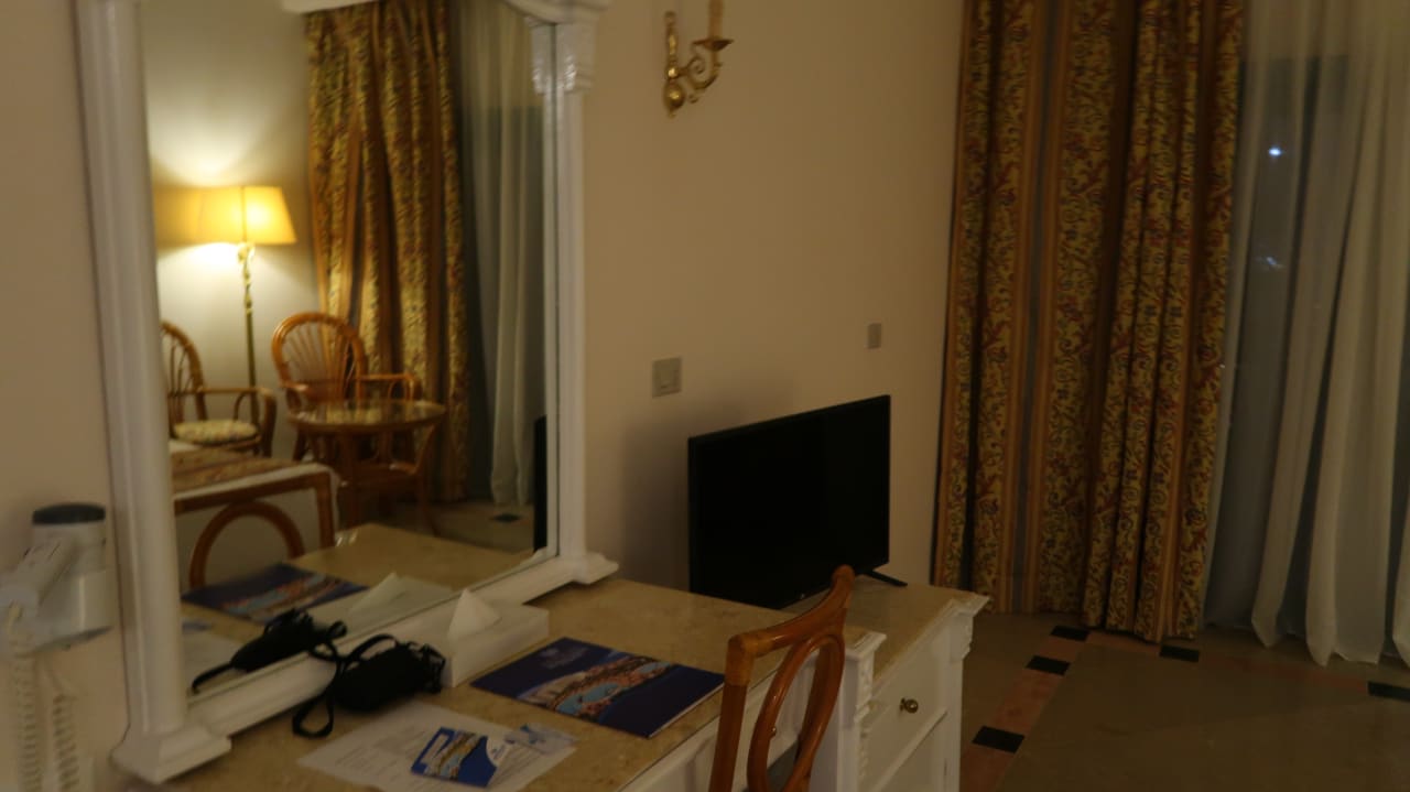 Zimmer Moreno Horizon Spa & Resort