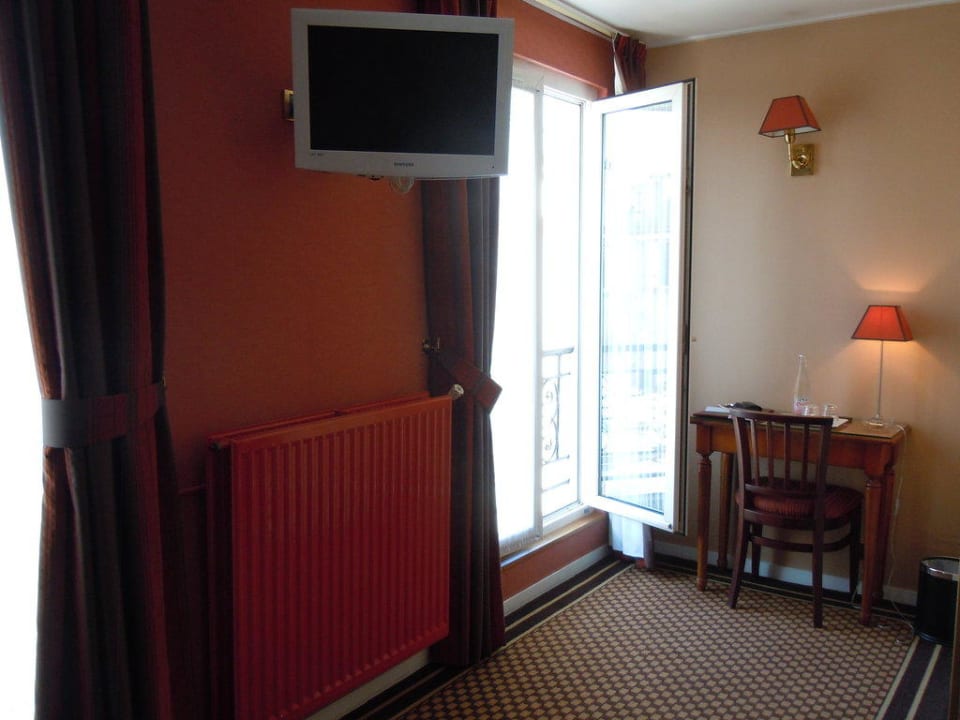 Zimmer Hotel des Arts Montmatre