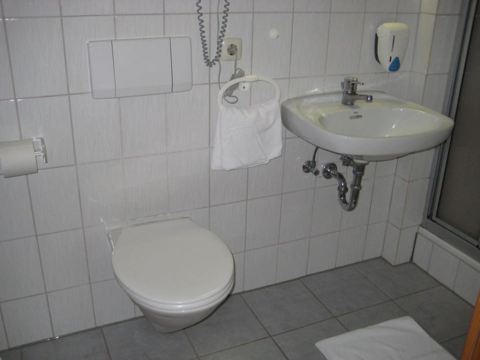 Badezimmer Kurhotel Falter