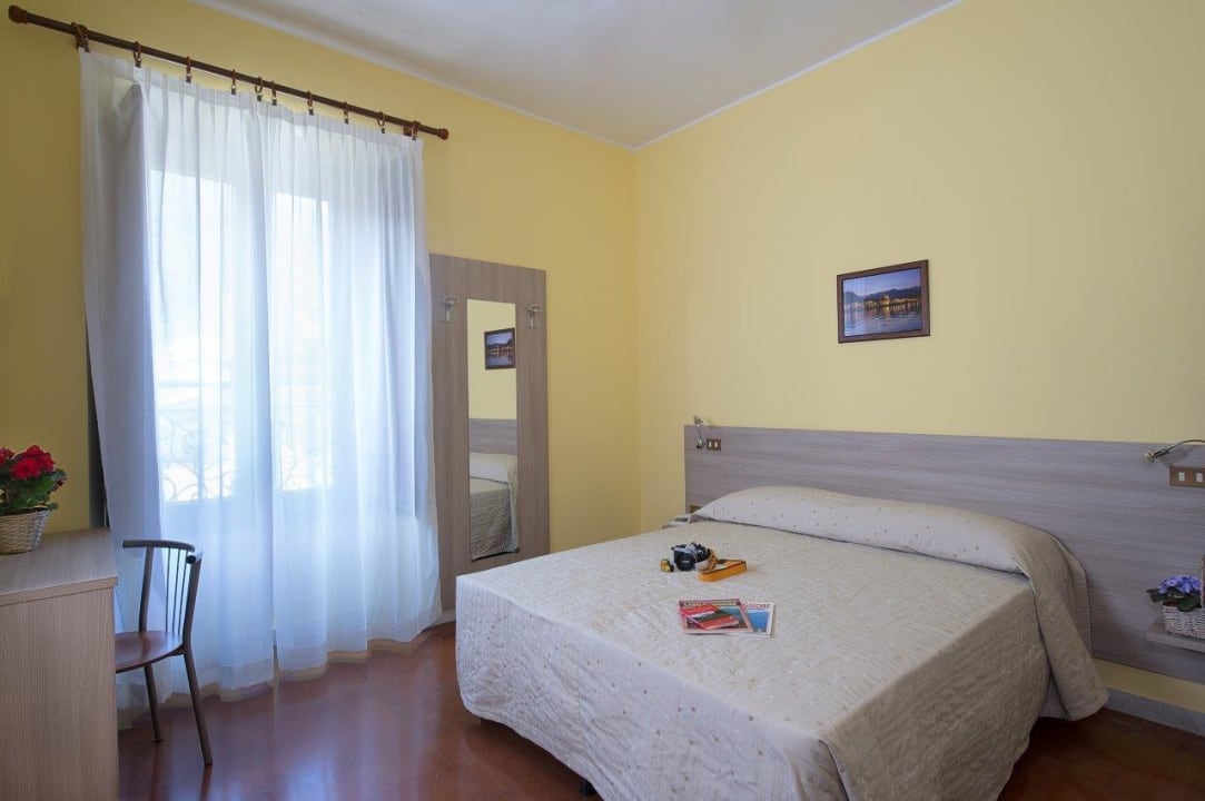 Camera Matrimoniale Albergo Italia