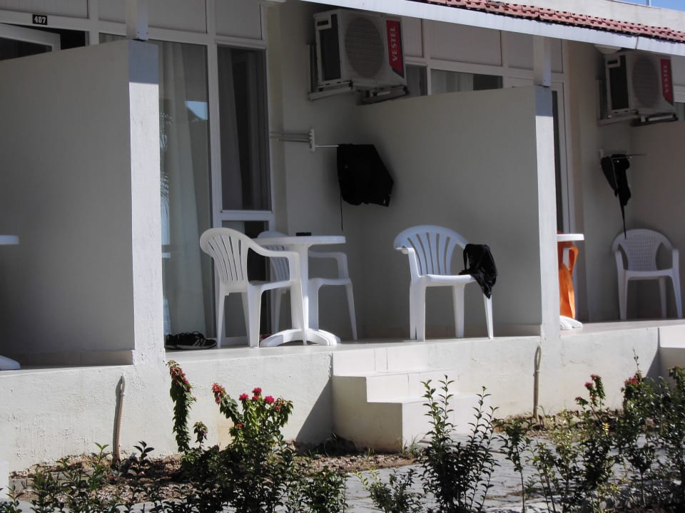 Terrasse Adora Calma Beach Hotel
