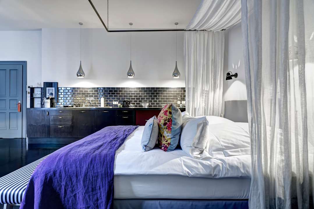 Zimmer Berlin Gorki Apartments