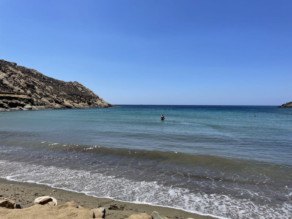 Strand Odera, Tinos, Autograph Collection