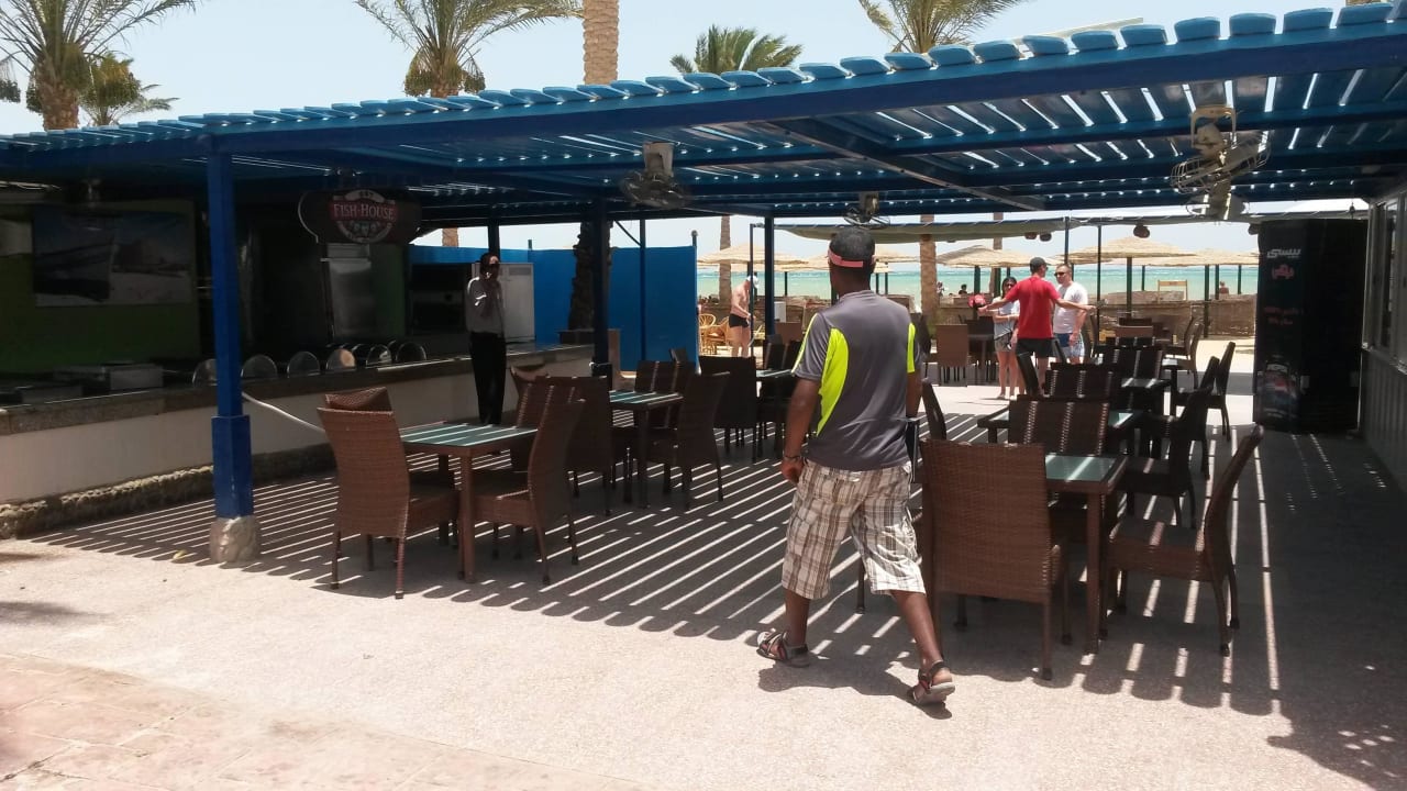 Strandbar Golden Beach Resort