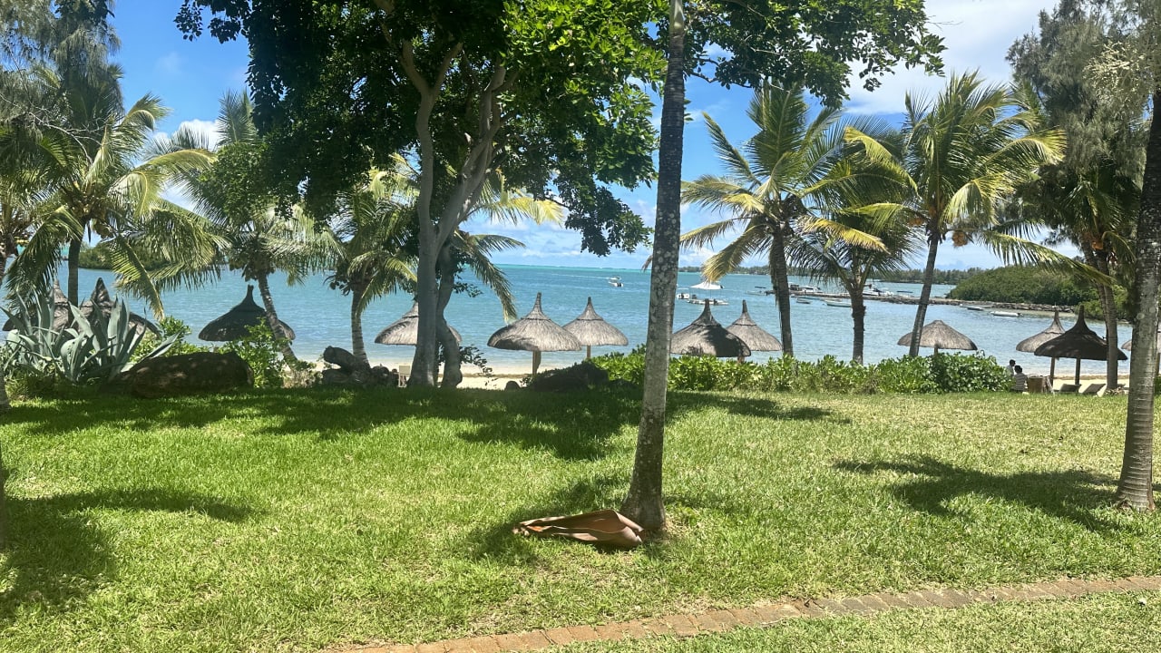 Gartenanlage Radisson Blu Poste Lafayette Resort & Spa - Adults only