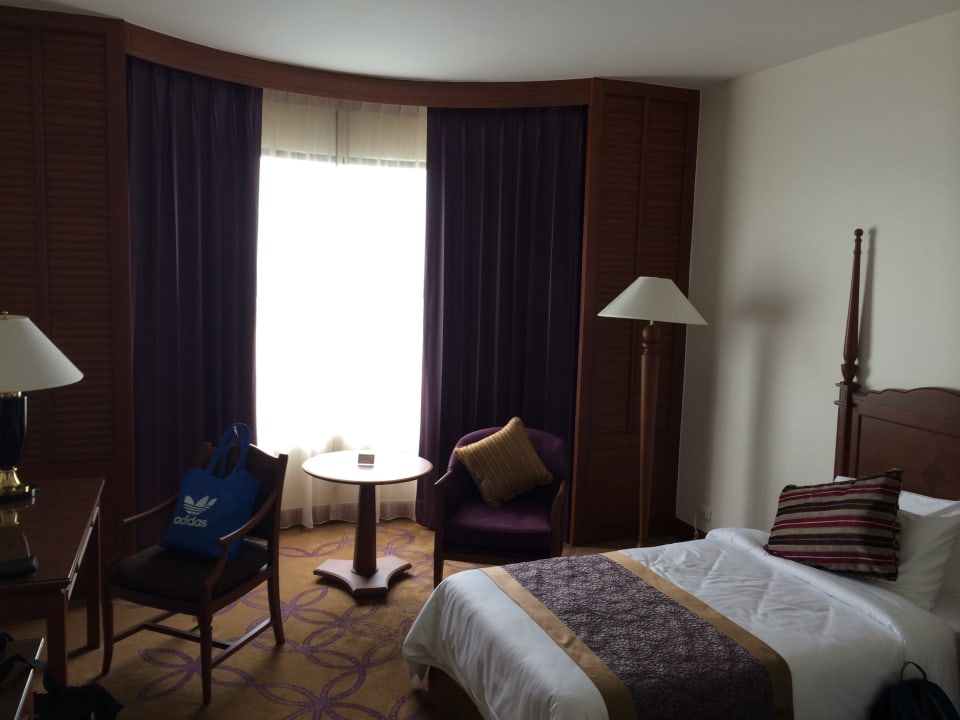 Zimmer Hotel Century Park