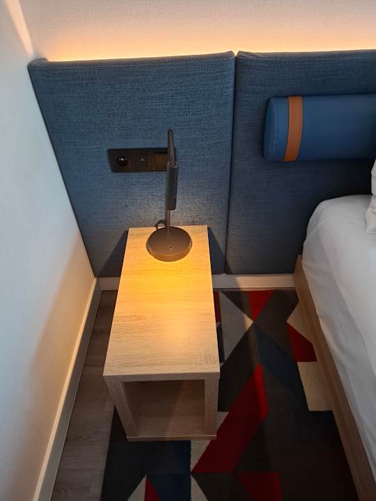 Zimmer Hampton By Hilton Warsaw Reduta