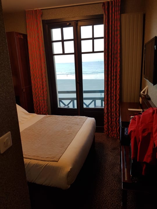 Zimmer Hotel Ambassadeurs