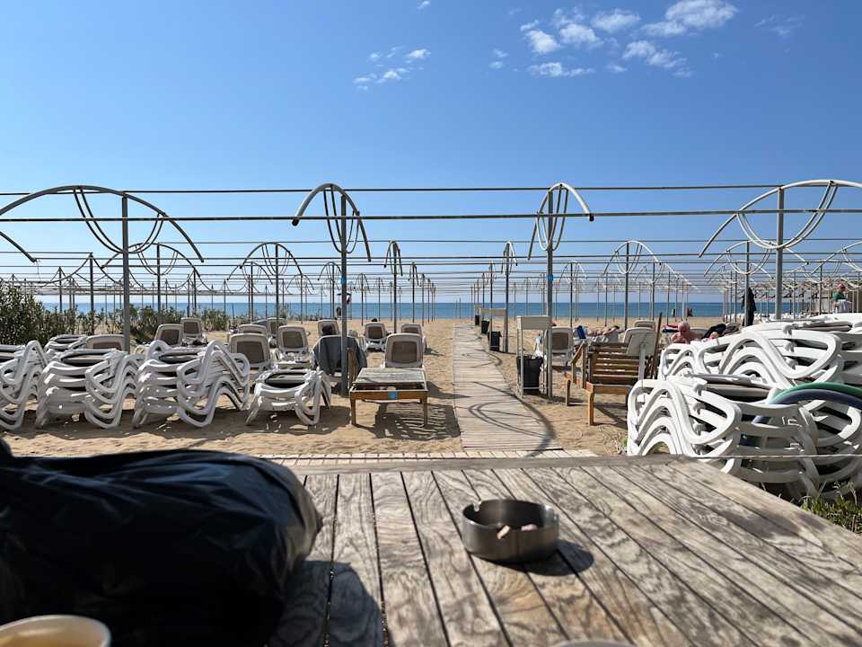 Strand Castival Hotel