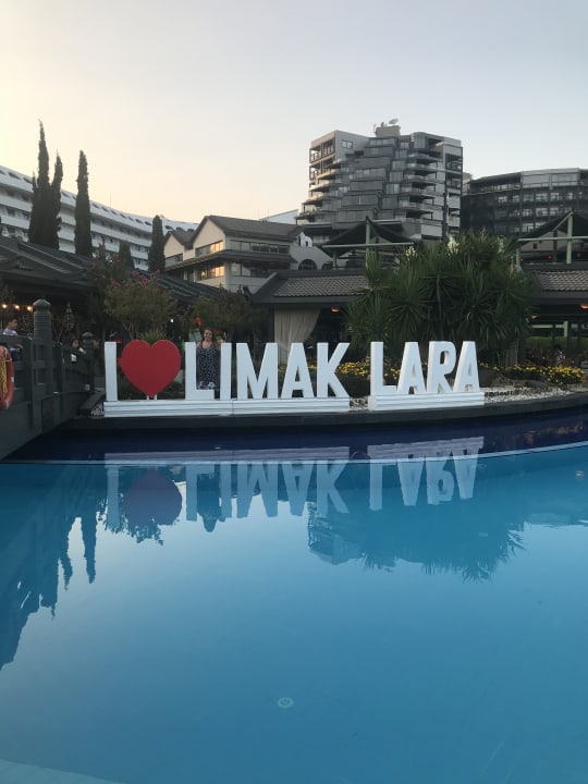 Pool Limak Lara Deluxe Hotel & Resort