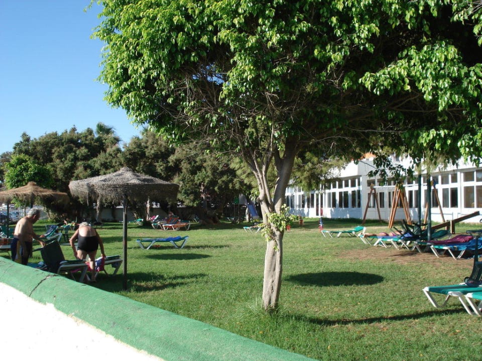Tuin Izán Cavanna Hotel