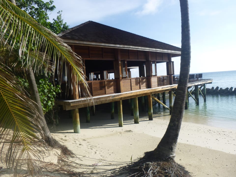 Strand Kuredu Island Resort & Spa